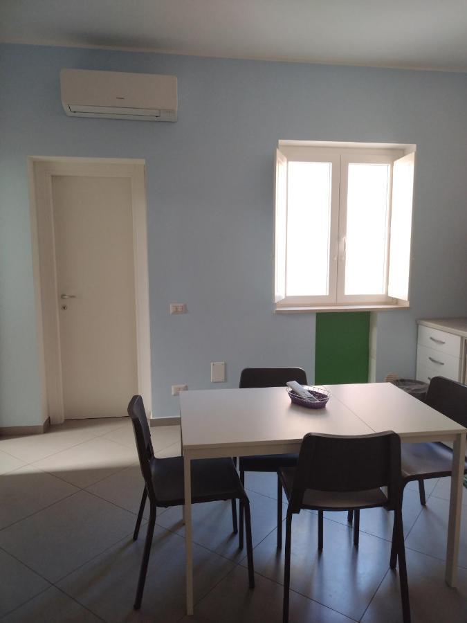 La Reggia Apartments Milazzo Extérieur photo